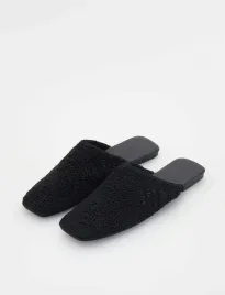 czarne-azurowe-klapki-typu-mule-reserved-37