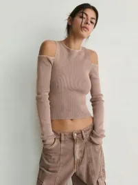 brazowa-prazkowana-bluzka-z-dlugim-rekawem-z-odkrytymi-ramionami-reserved-m