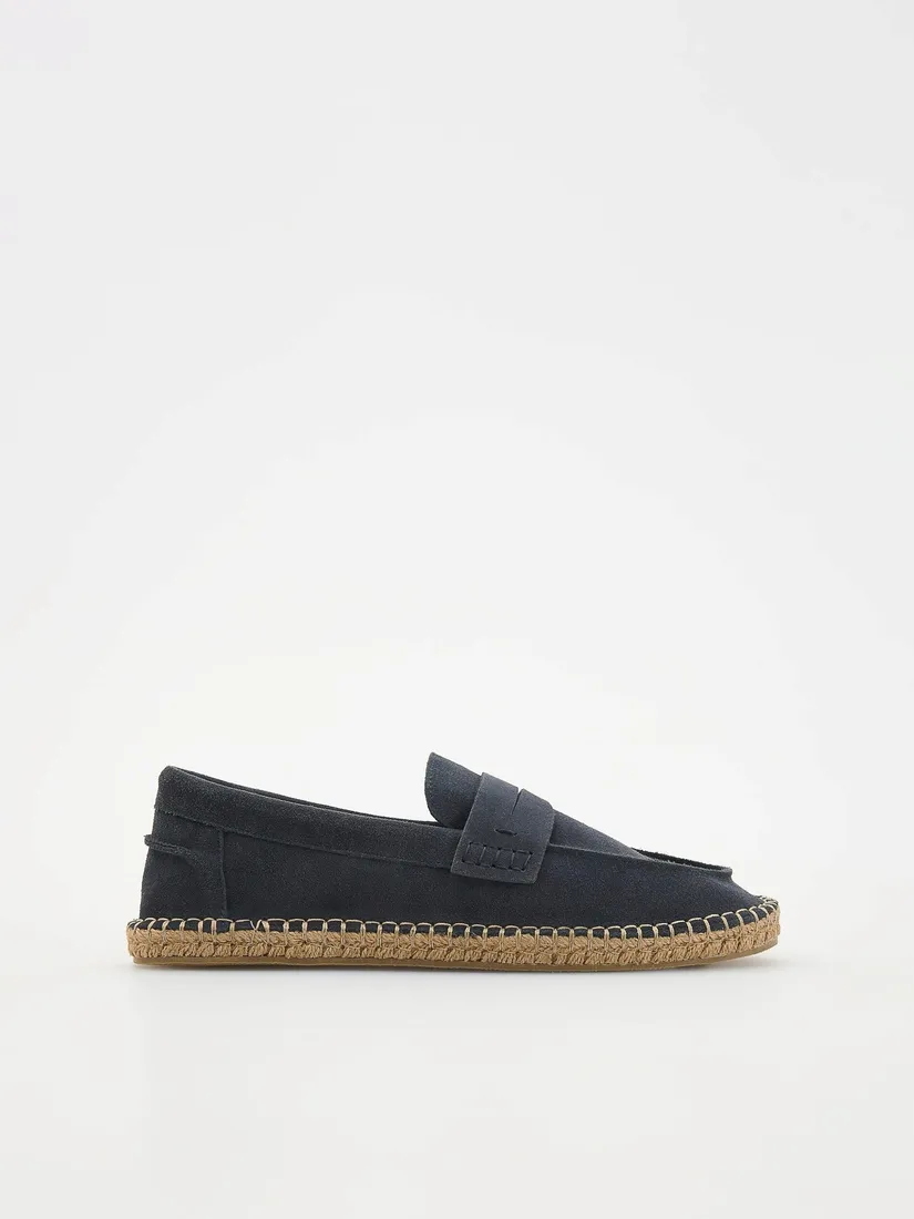 granatowe-skorzane-espadryle-reserved-41-stan-nowy