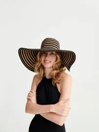 czarny-tkany-kapelusz-reserved-s