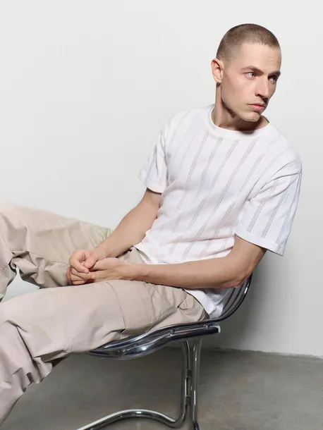 bezowe-spodnie-cargo-reserved-s-marka-reserved