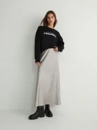 czarna-bluza-z-napisem-reserved-xs