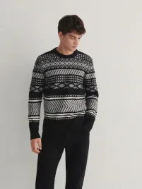 czarny-sweter-z-nordyckim-wzorem-reserved-l