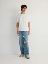 niebieskie-bawelniane-luzne-spodnie-jeansowe-z-rozdarciami-reserved-28