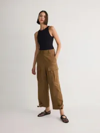 brazowe-spodnie-cargo-z-lyocellem-reserved-l