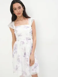 biala-siateczkowa-sukienka-w-fioletowe-kwiaty-mohito-xl