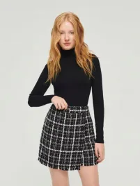 czarne-spodnico-spodenki-eleganckie-house-xs