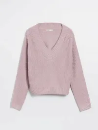 rozowy-sweter-z-dekoltem-house-l