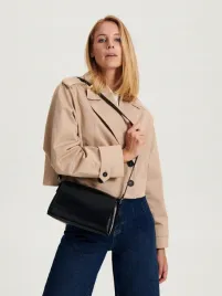 czarna-torebka-crossbody-reserved-uniwersalny