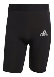 spodenki-adidas-techfit