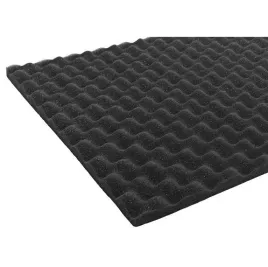 plytka-wygluszajaca-tlumienie-dzwieku-aucie