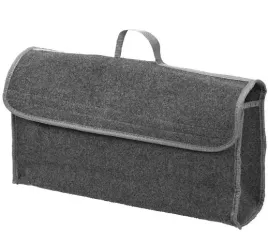 walizka-rzepami-bagaznika-auta-przyczepiana