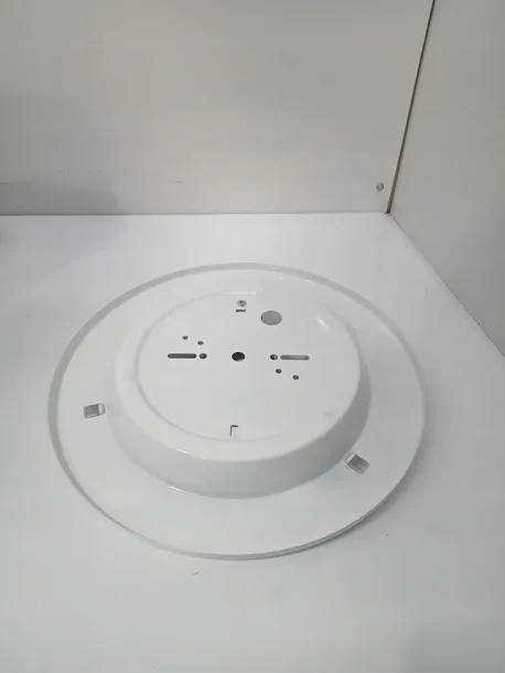 kinkiet-eglo-bialy-e27-60-w-marka-eglo