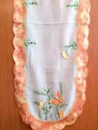 obrus-haftowany-45x110-kolorowe-motyle