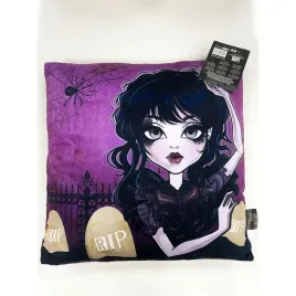 poduszka-dziecieca-40x40-wednesday-fioletowa