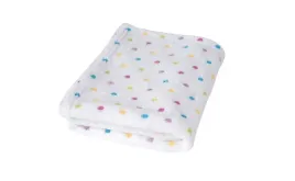 kocyk-z-mikrofibry-75x100-milly-bialy-kolorowe-grochy