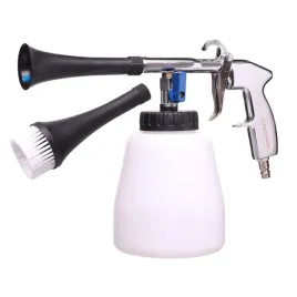 pistolet-pioracy-do-prania-mycia-tapicerki