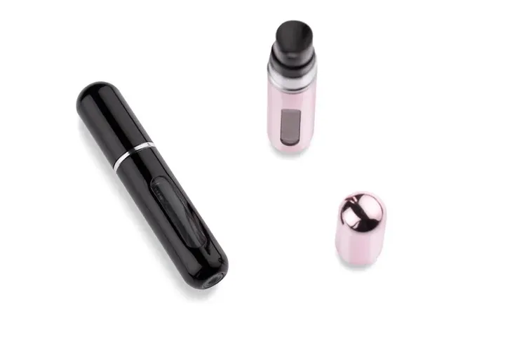 mini-perfumetka-atomizer-na-perfumy-5-ml-zaworek-stan-nowy-kolor-czarny