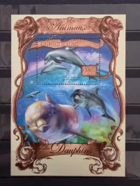 znaczki-zwierzeta-ryby-gwinea-czysty-f1