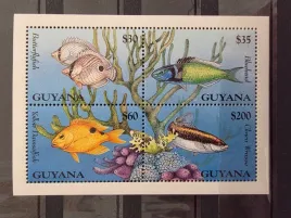 znaczki-fauna-ryby-guyana-czysty-r