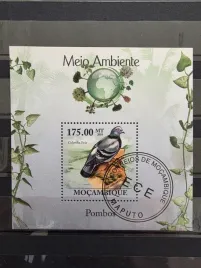 znaczki-fauna-ptaki-golab-mozambik-kasowany-zn28