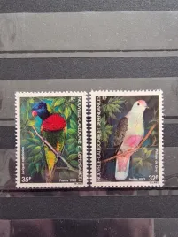 znaczki-fauna-ptaki-papugi-calzedonia-czysty-p3