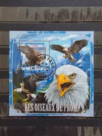 znaczki-fauna-ptaki-orly-burkina-faso-kasowany-p25