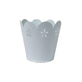 oslonka-vintage-na-rosliny-i-ziola-z-aluminiowej-koronki