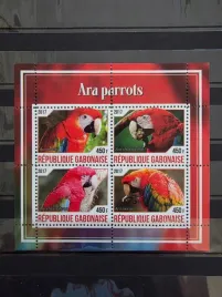 znaczki-fauna-zwierzeta-ptaki-papugi-gabon-czysty-zn41