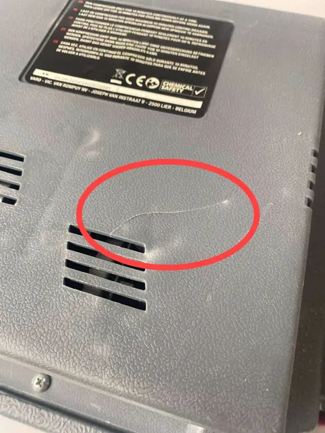 booster-4w1-kompresor-rozruch-latarka-stan-opakowania-otwarte