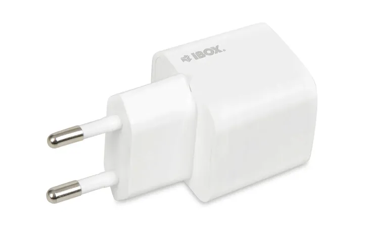 ladowarka-sieciowa-i-box-c-38-pd30w-usb-c-prad-wyjsciowy-3000-ma
