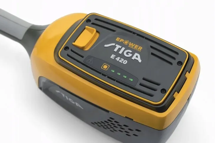 podcinarka-akumulatorowa-stiga-gt-500e-kit-waga-narzedzia-4-kg