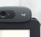 kamera-internetowa-logitech-c270-960-001063-stan-nowy-maksymalna-rozdzielczosc-filmu-1280-piksele