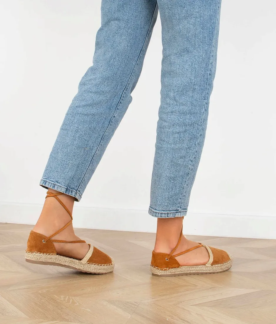 7565-camel-espadryle-balerinki-wiazane-40-stan-nowy
