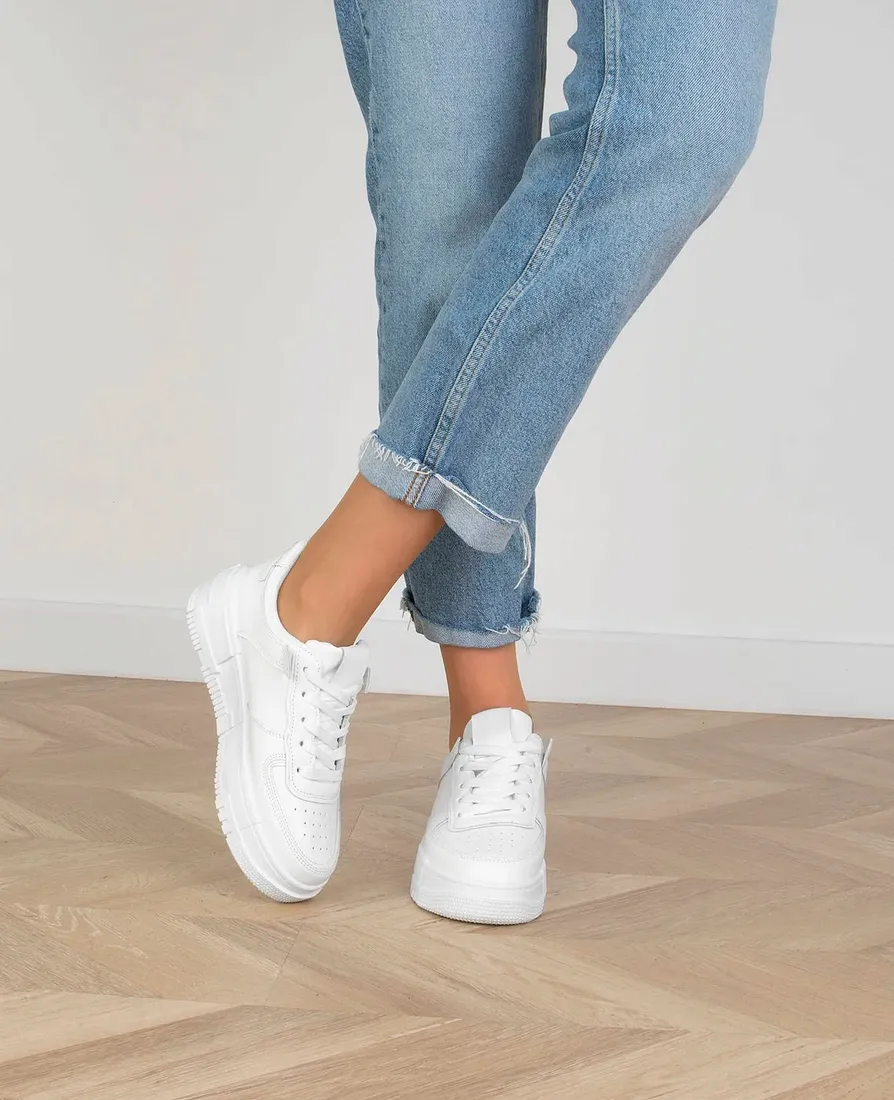 7347-biale-sneakersy-klasyczne-platforma-40