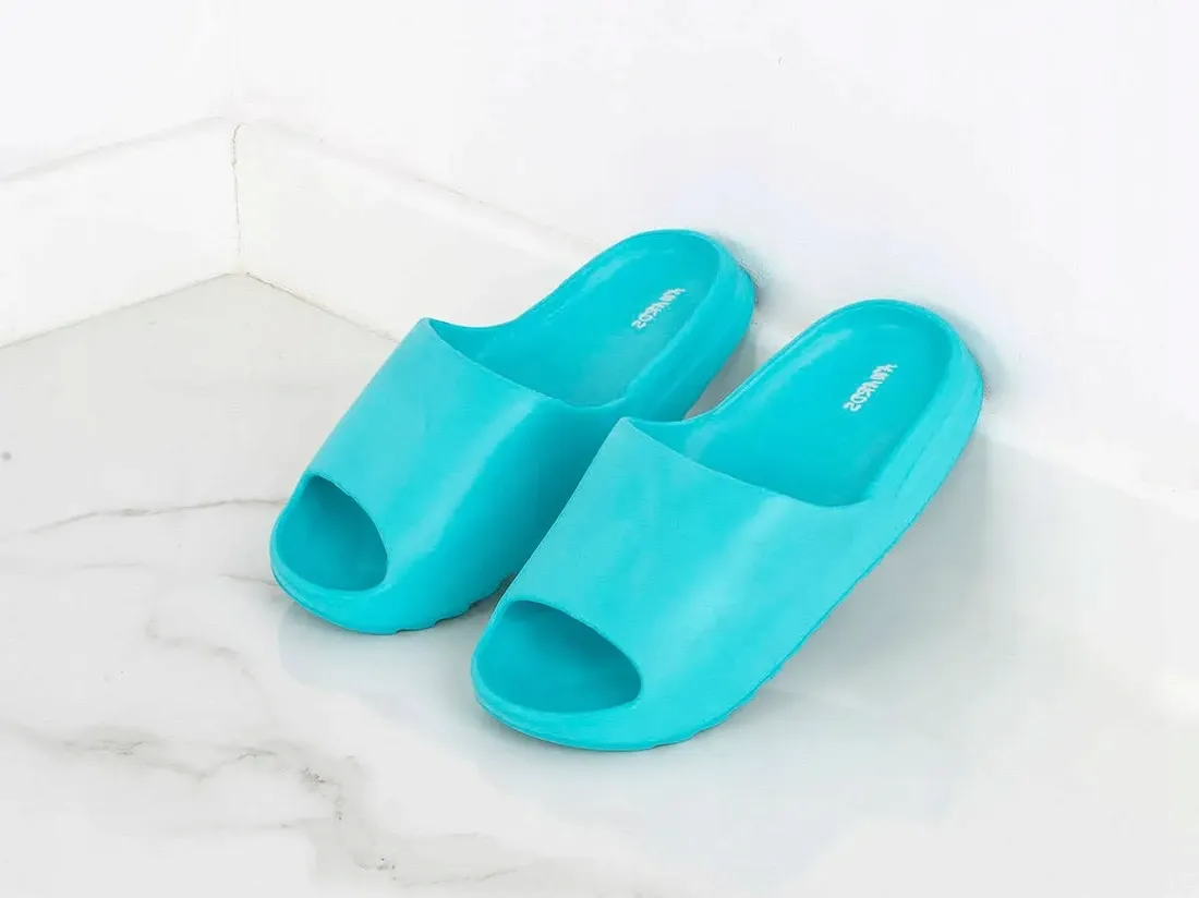 7143-niebieskie-profilowane-klapki-platforma-37-stan-nowy