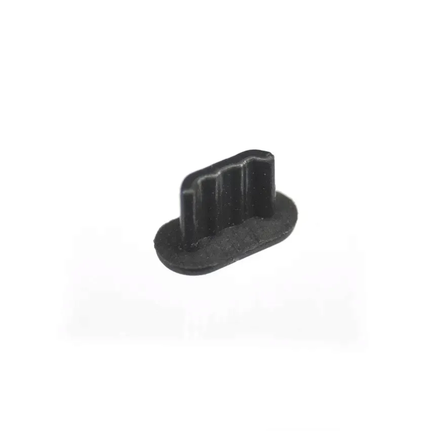zaslepka-gniazda-usb-b-micro-usb-micro-b-stan-nowy