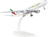 model-samolotu-boeing-b777-emirates-1-300