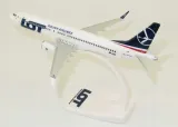 model-samolotu-boeing-737max8-lot-1-200-sp-lva-stan-nowy