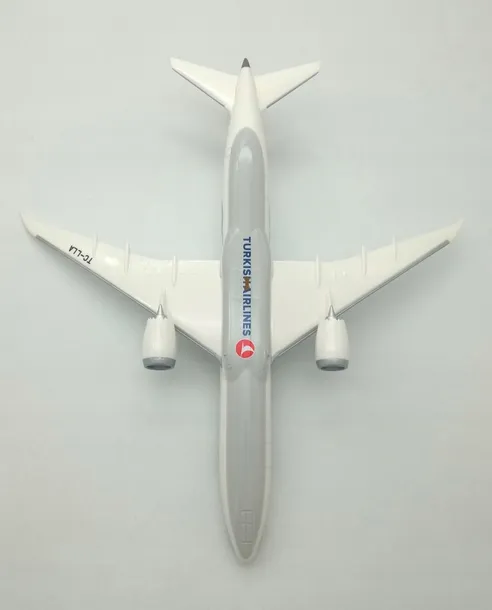 model-samolotu-boeing-b787-9-turkish-airlines-1-200-stan-nowy