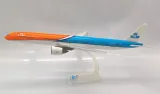 model-samolotu-boeing-b777-300-klm-orange-stan-nowy