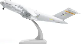 model-samolotu-boeing-c-17-globemaster-iii-1-200