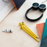 olowek-grin-zolty-bohater-brak