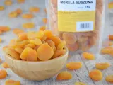 morele-suszone-naturalne-1kg-jasne-postac-cale-owoce