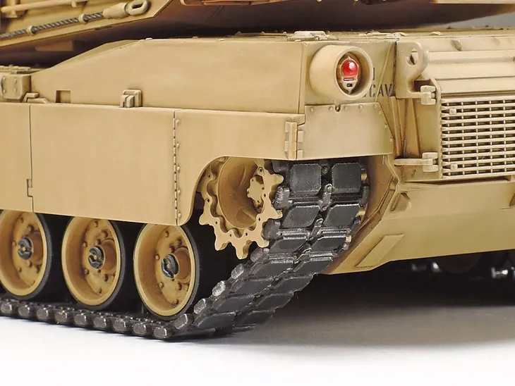 czolg-m1a2-abrams-model-32592-tamiya-produkt-wprowadzony-do-obrotu-na-terenie-ue-przed-13-12-2024-tak