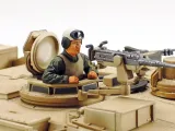 czolg-m1a2-abrams-model-32592-tamiya-okres-po-ii-wojnie-swiatowej-stan-nowy
