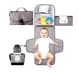 przenosny-skladany-przewijak-dzieciecy-organizer