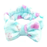 opaska-do-wlosow-blekitna-makeup