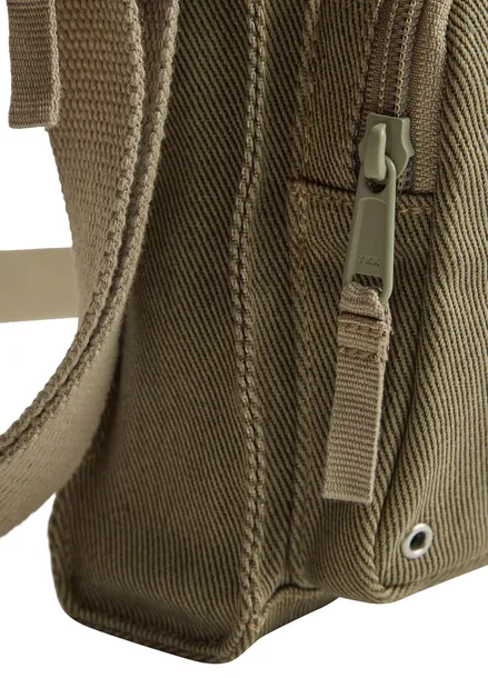 levi-s-torba-na-ramie-meska-atomic-gray-wielkosc-mala-nie-mieszczaca-a4