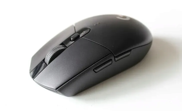 logitech-g305-czarna-marka-logitech